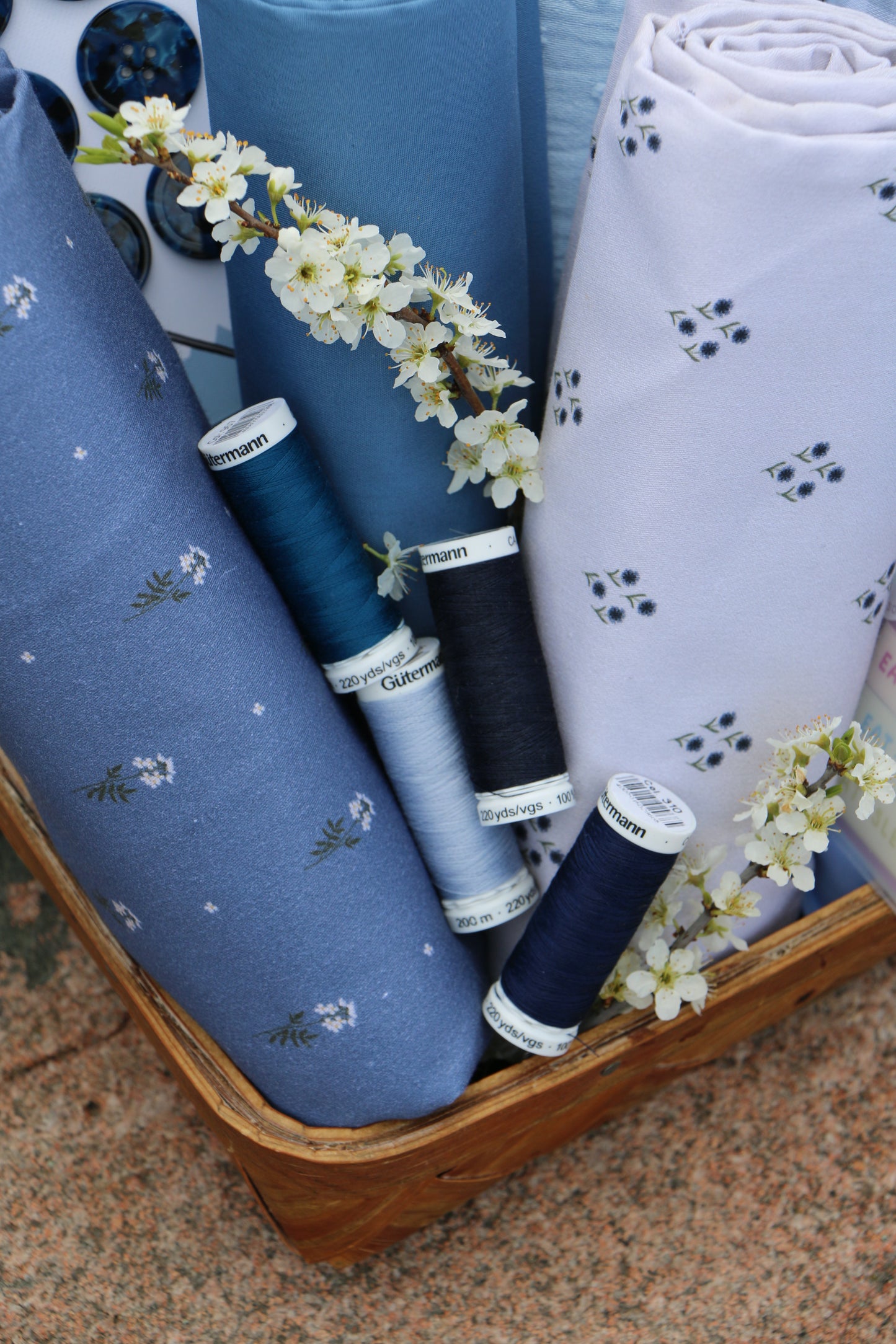 Woven Cotton Yarrow 'Creme'