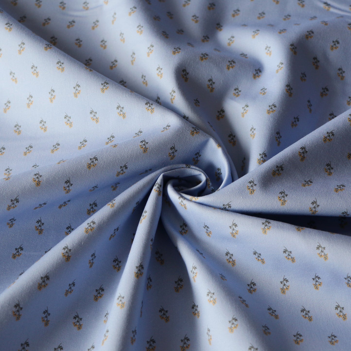 Woven Cotton Yellow Bedstraw 'Sky Blue'