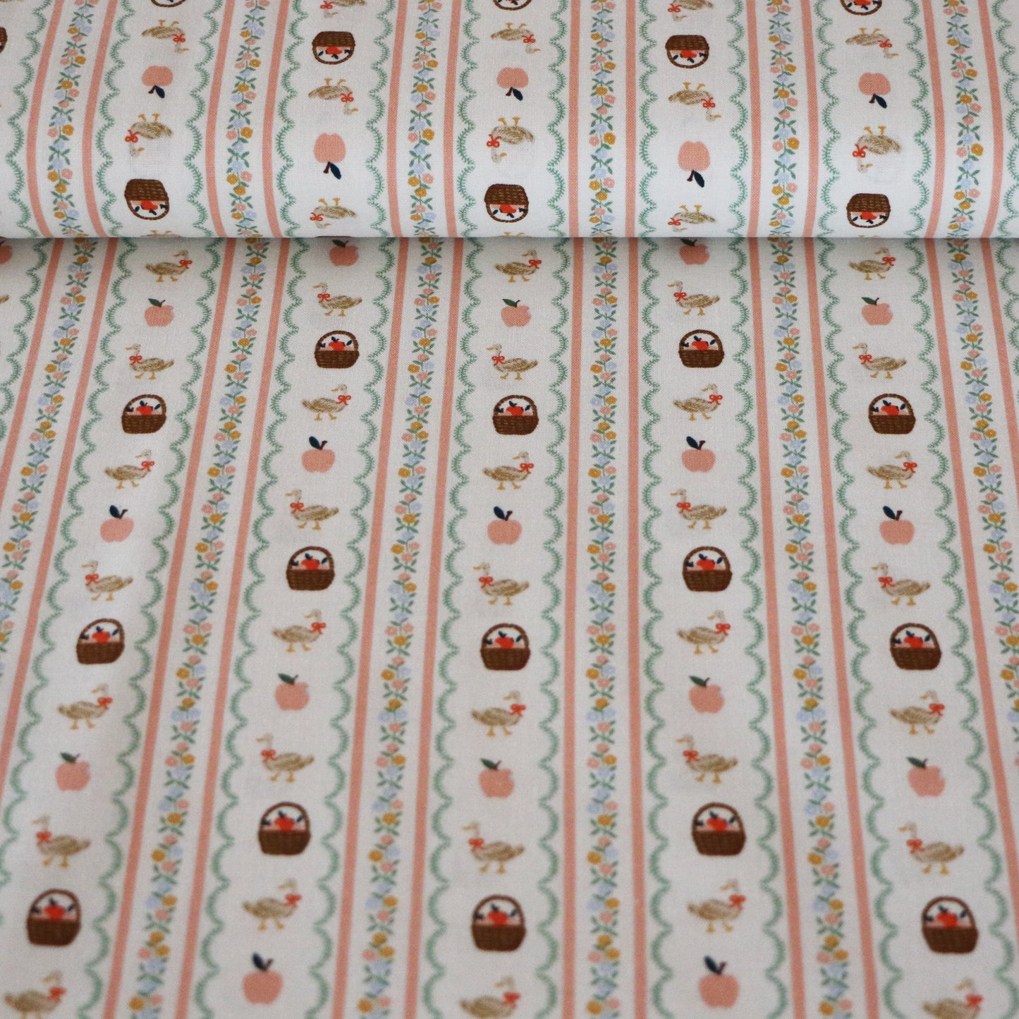 Vävd Cottage Stripes 'Creme'