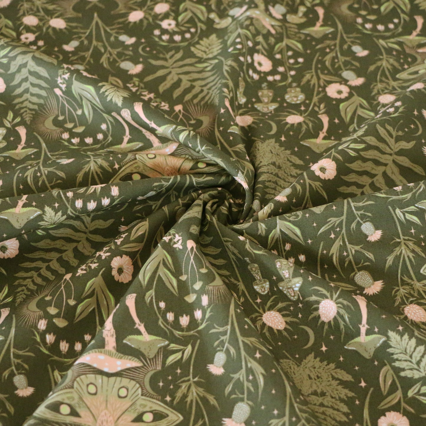 Vävd Skogens Hemligheter 'Olive Green'