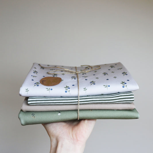 Paket 6 trikå 'green, beige,creme' Total längd: 1,3 m