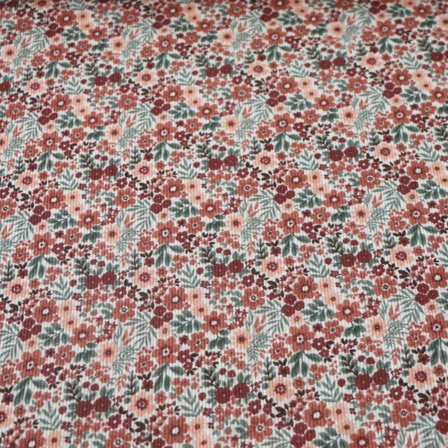 Ribbed Knit Grandmas Garden 'Creme'