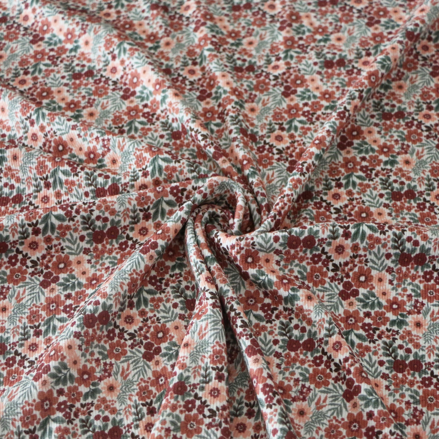 Ribbed Knit Grandmas Garden 'Creme'