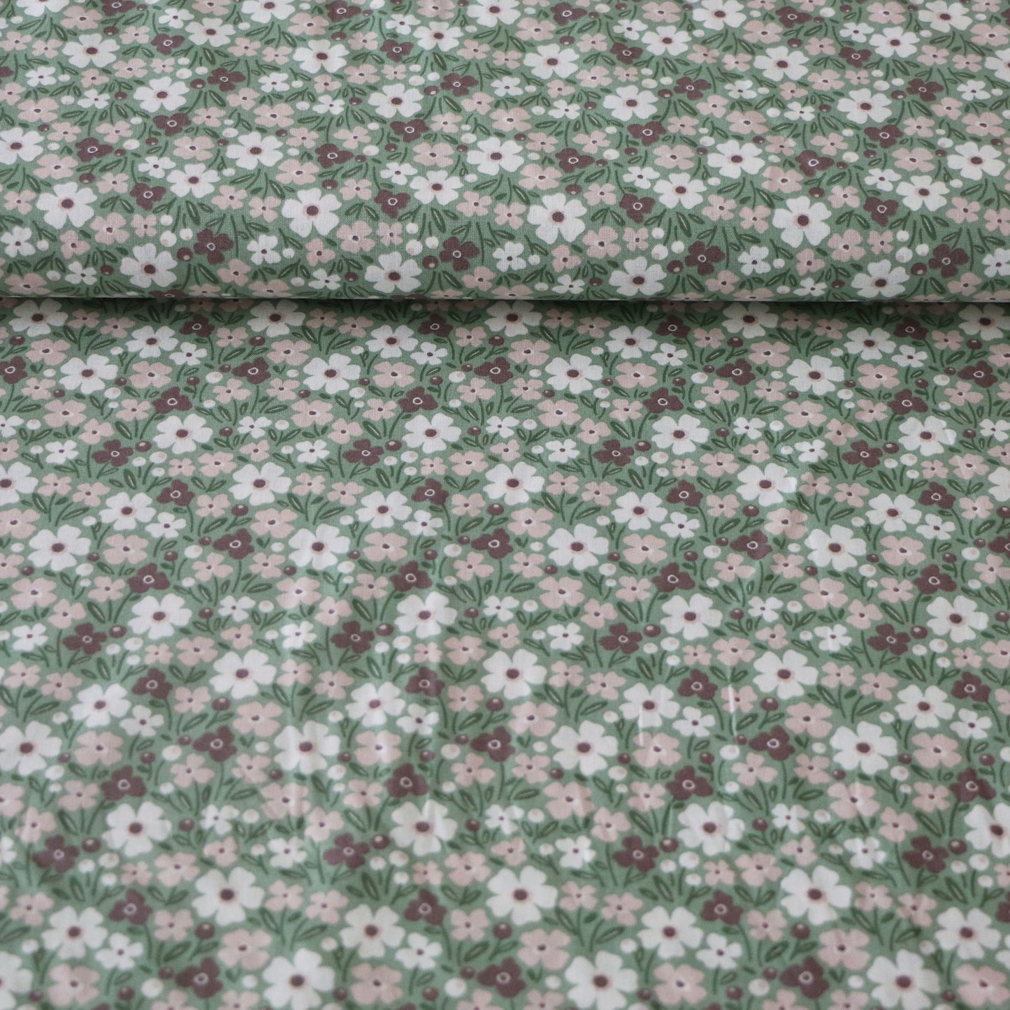 Gewebter Stoff Blumenwiese 'Olive'