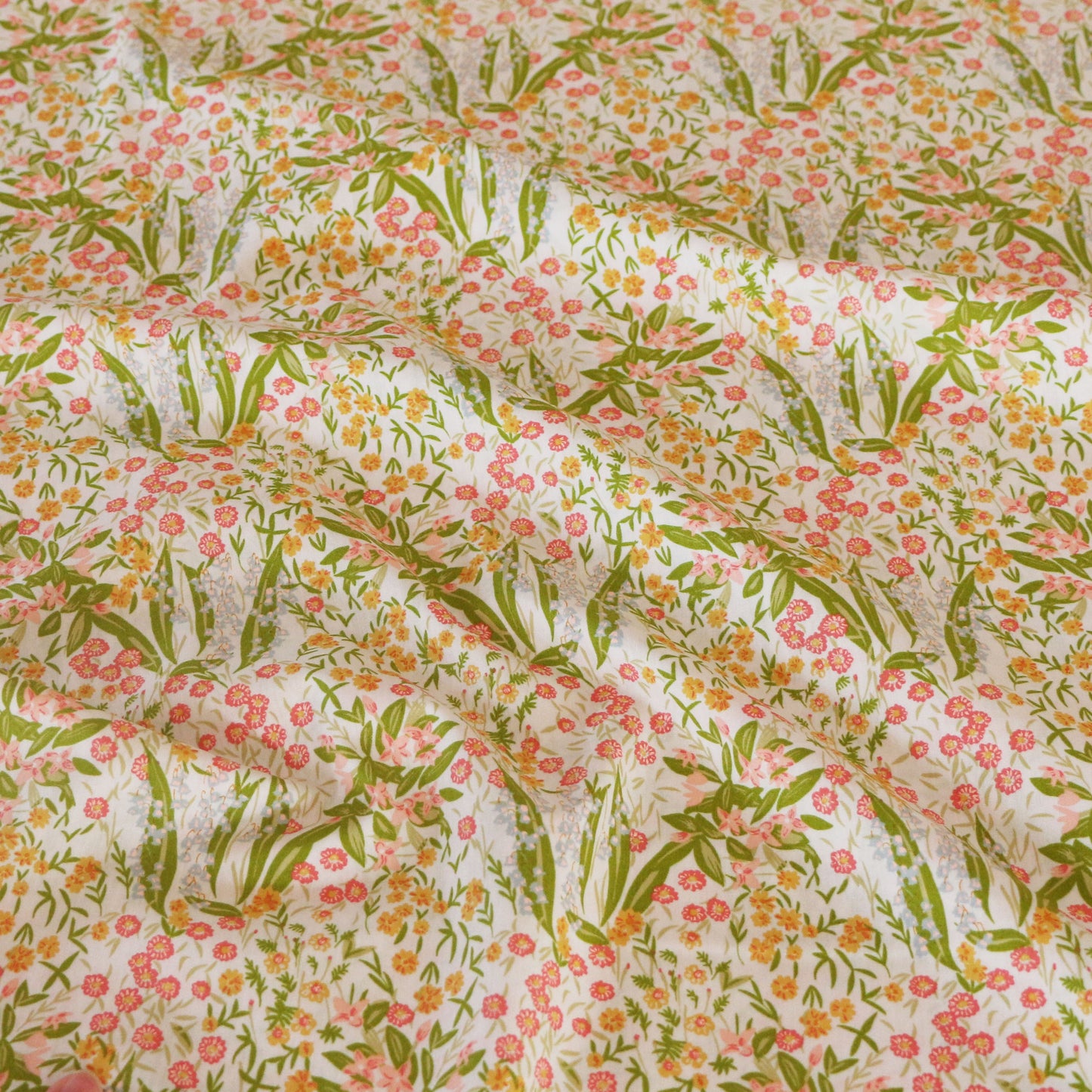 Woven Fabric Signs of Spring 'Creme'