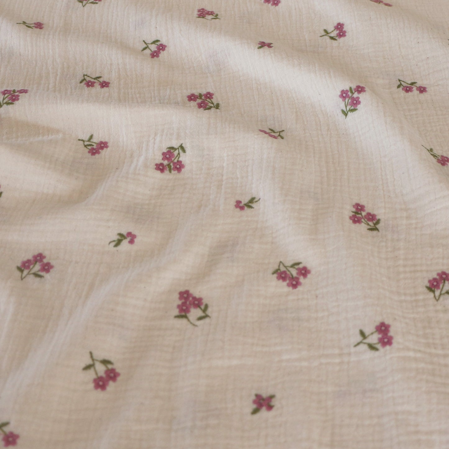 Double Gauze Embroidered Flower Rose 'Creme'