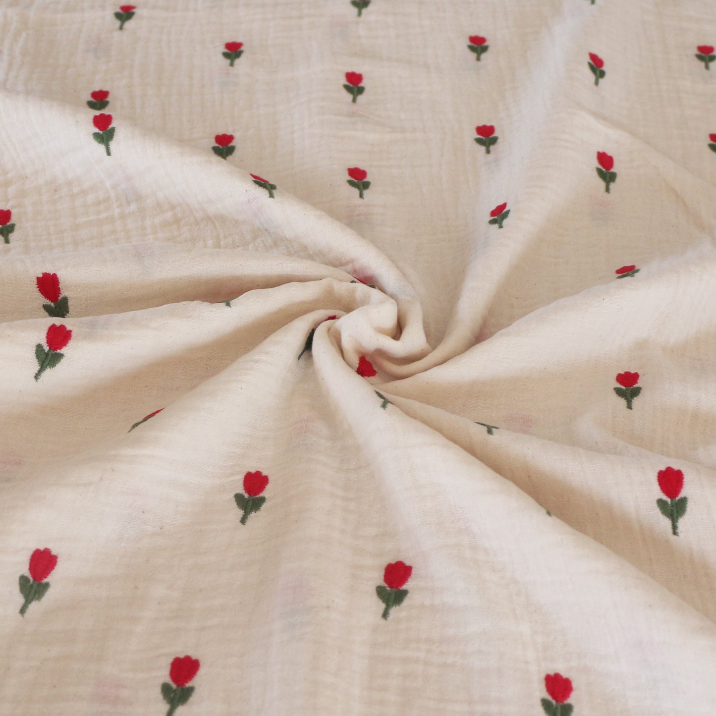 Double Gauze Embroidered Tulip 'Creme'
