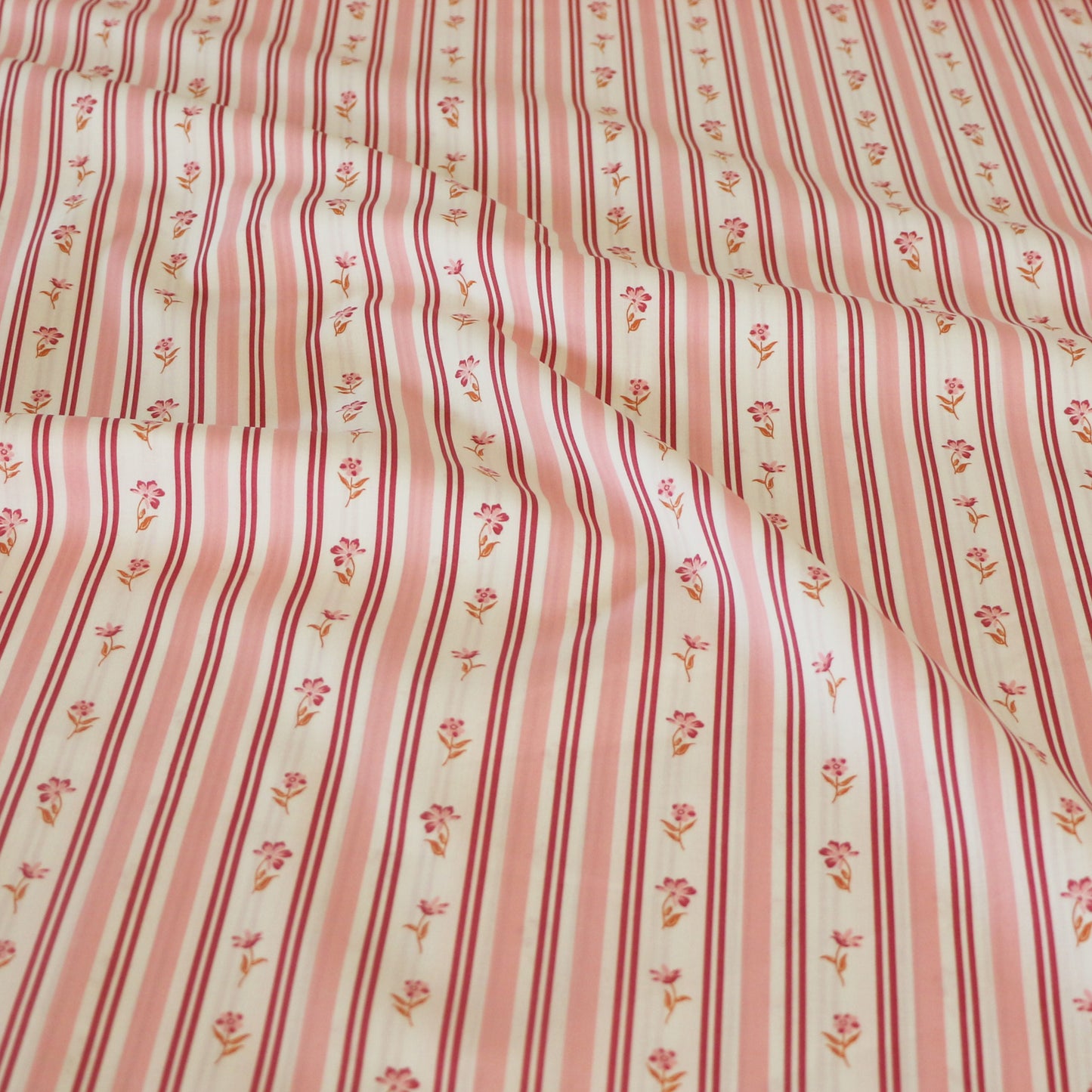 Woven Fabric Flower Stripes 'Rose'
