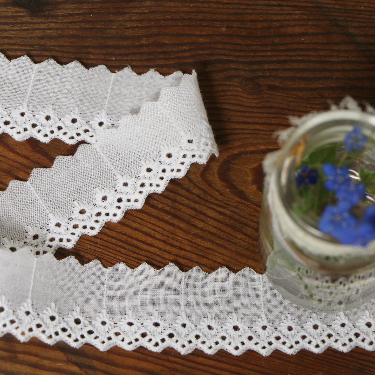 Embroidered Eyelet Lace ZigZag – White 