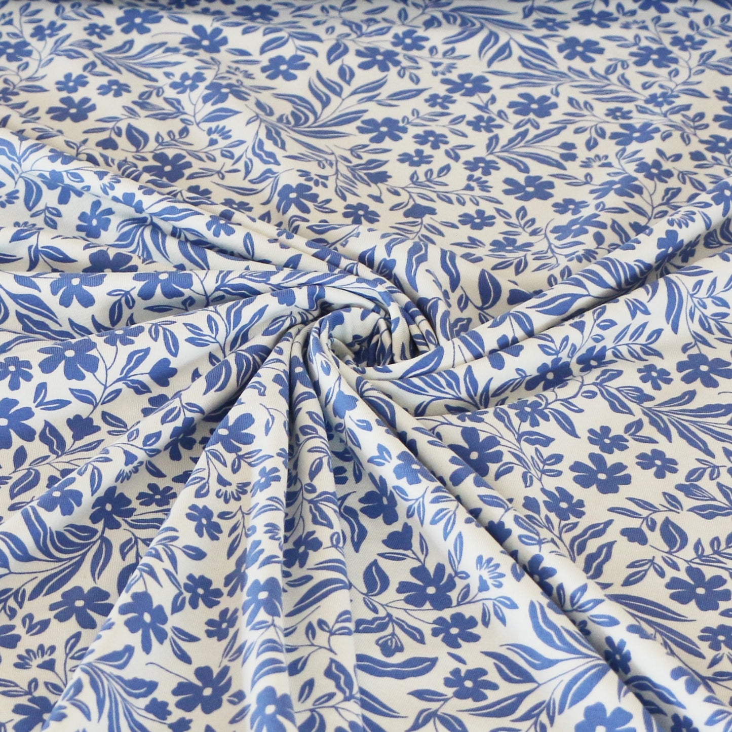Trikå Floral Blue 'White'
