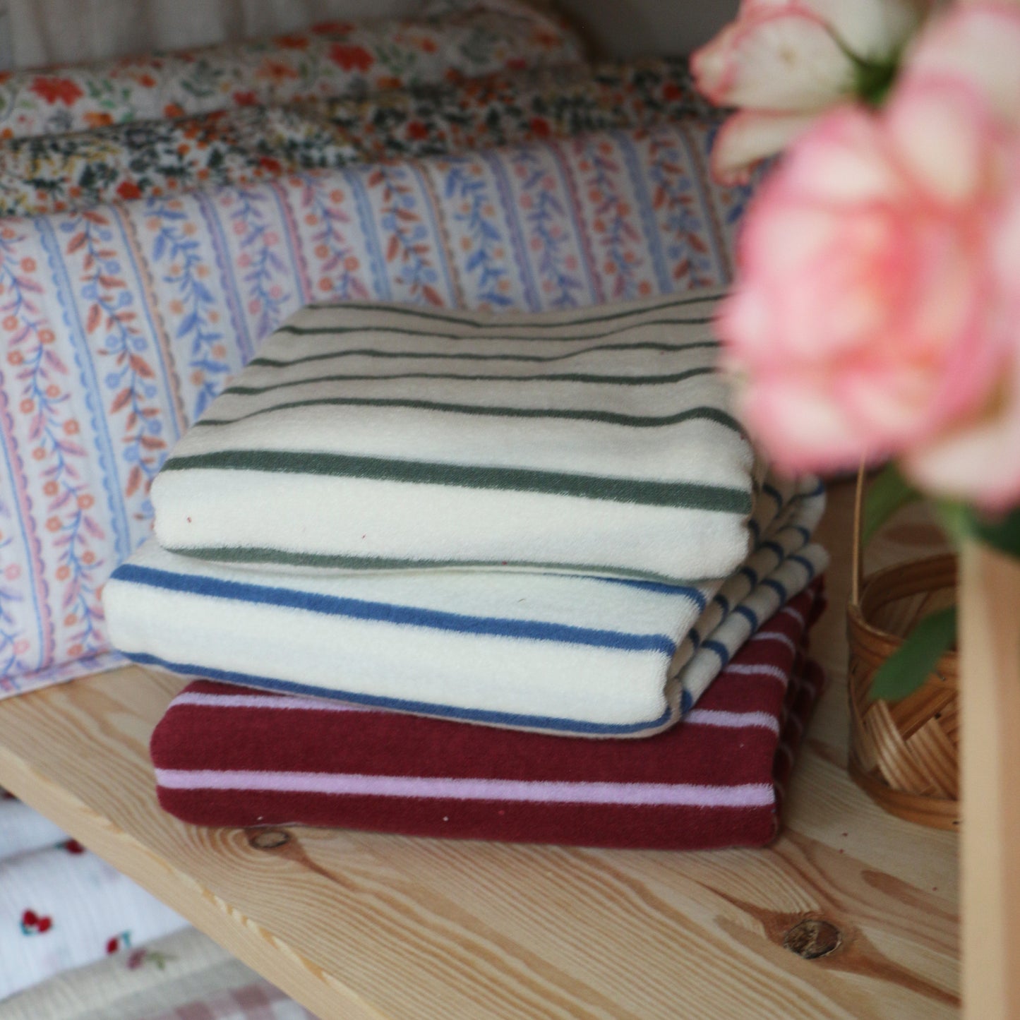 Stretchfrotte Randig 'Blue & Creme'