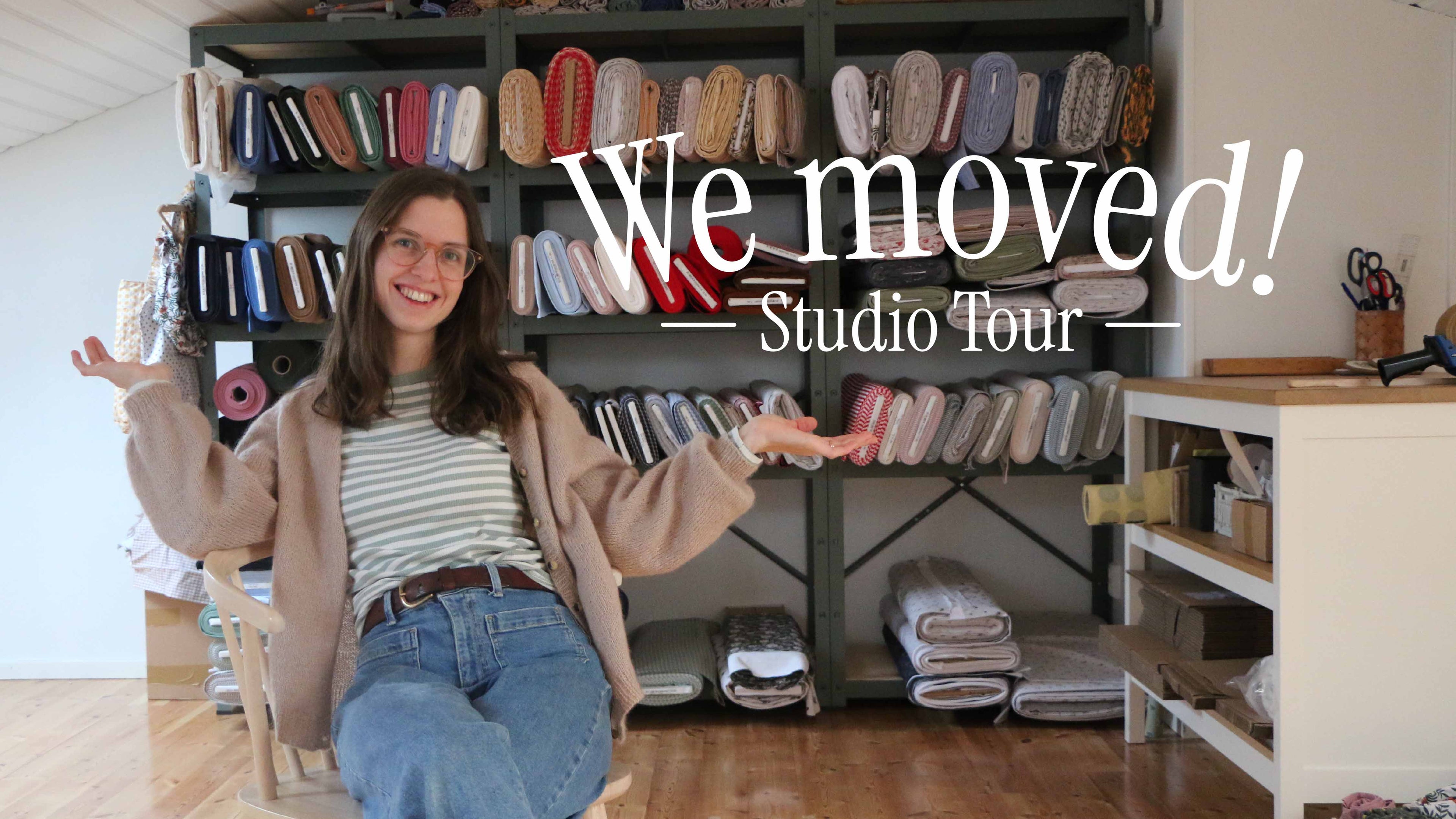 Ladda video: Har du någonsin undrat hur vardagen ser ut för en småföretagare? Häng med i min första vlogg när jag delar med mig av en vecka fylld med sömnad, packning av beställningar och administration av min online-tygbutik, Natursaga!